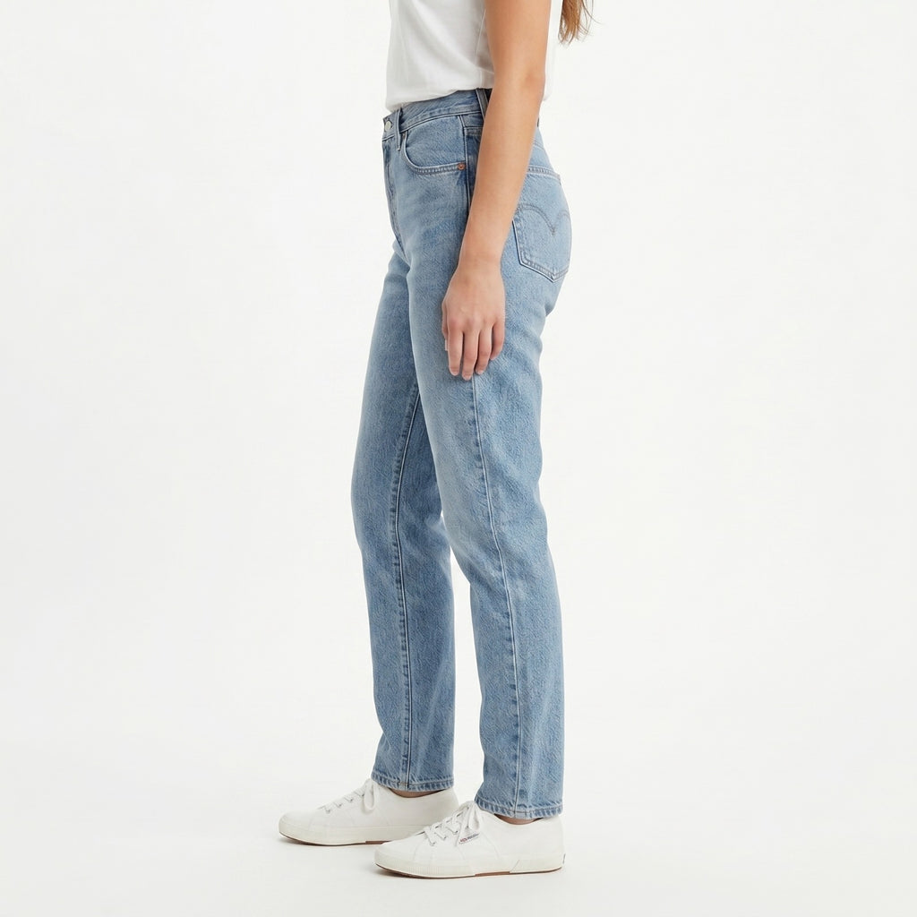 ZickZack Women's Mom Fit Light Blue Denim Jeans – Relaxed Fit Vintage Wash High Rise Jeans for Everyday Casual Wear