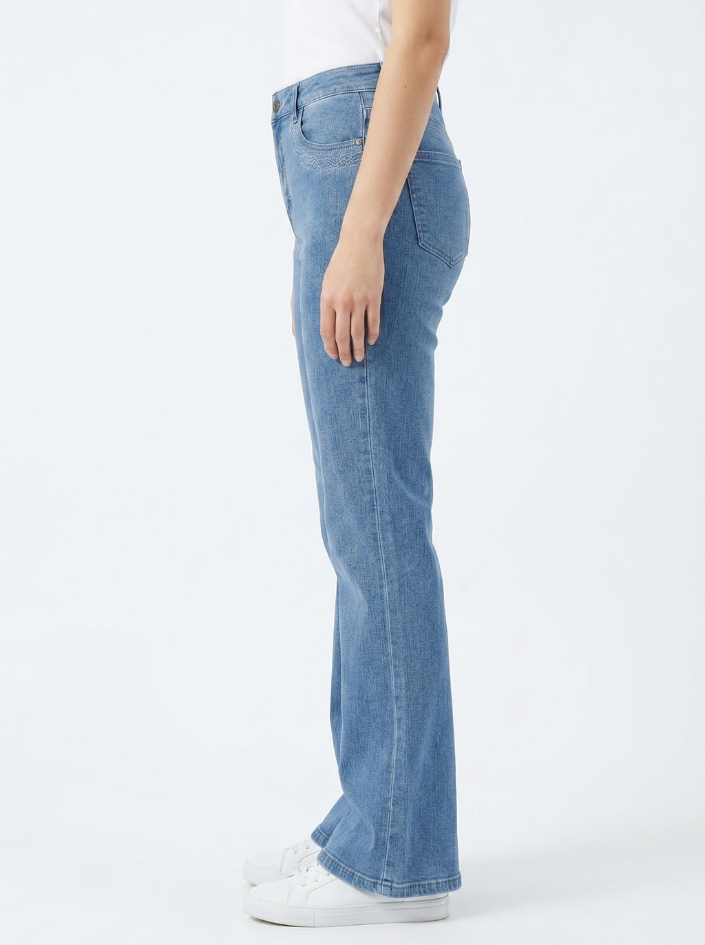 Baggy Straight Fit Jeans – Size 34 | Trendy Girly Fit Denim Pants